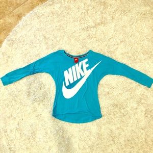 Nike long sleeve top
